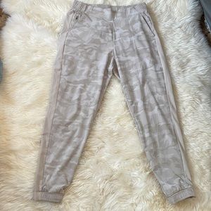 Athleta joggers size 10